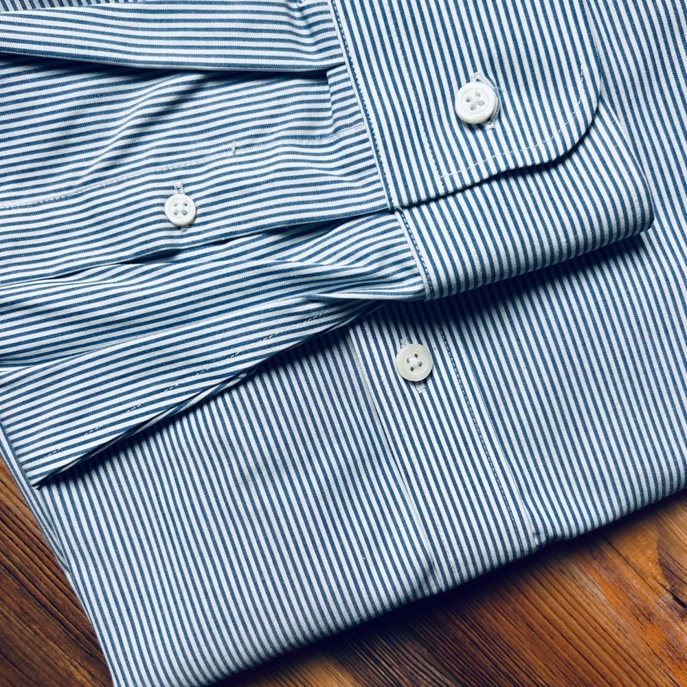 J.Crew Navy and White Classic Fit Pinstripe Shirt. Size S 14-14 1/2. - Picture 3 of 6